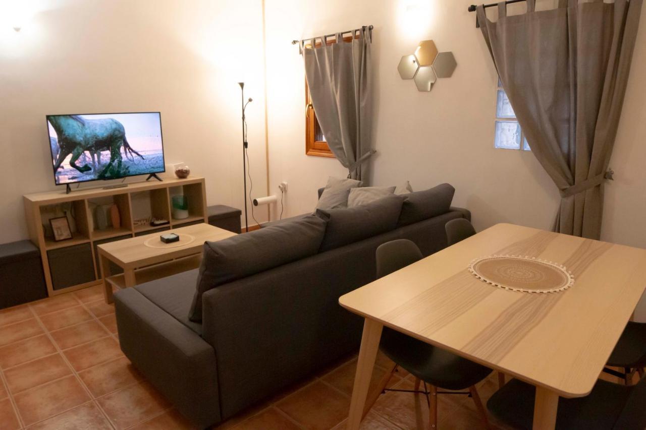 Apartamentos Erlueta Calatayud Zewnętrze zdjęcie